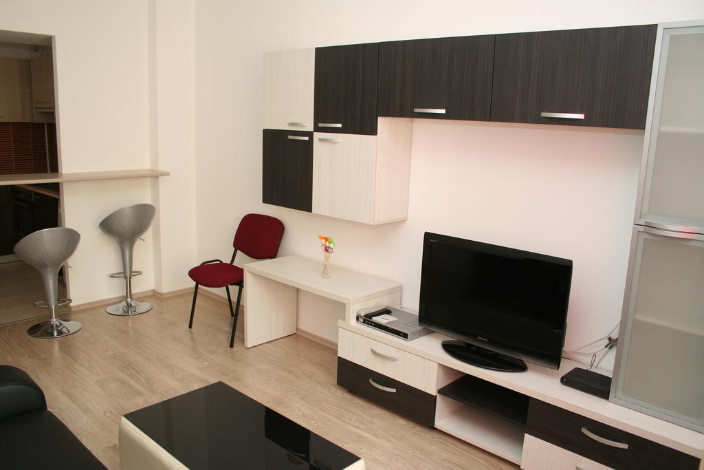 Top Rooms Aparthotel Boekarest Kamer foto